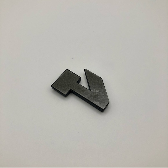 Genuine BMW M4 Rear/Trunk Emblem/Badge Competition - Picture 7 of 8